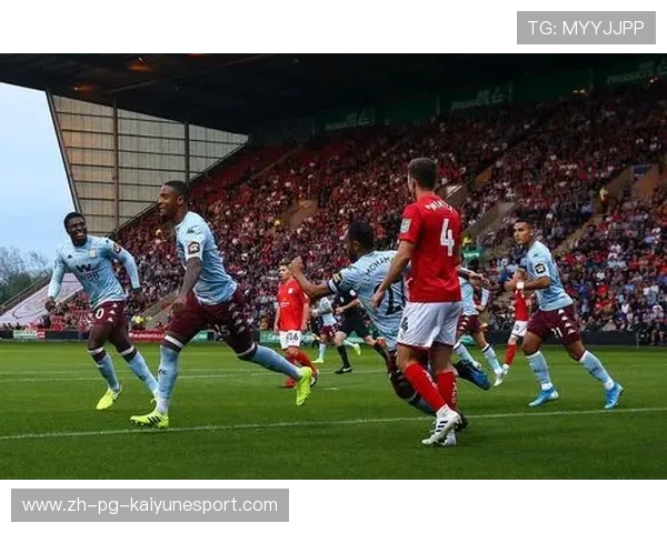 克鲁年轻球员表现抢眼，铁路军团持续抢分，克鲁 鲁